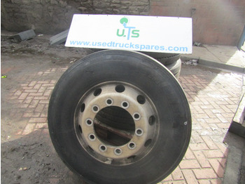 Tire MICHELIN
