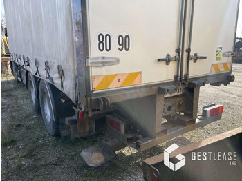 Curtainsider truck Renault Premium 320 DCI: picture 4