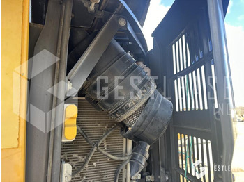 Crawler excavator Volvo ECR145 EL: picture 4