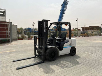 Diesel forklift UNICARRIERS