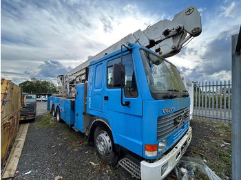 Crane truck Volvo: picture 4