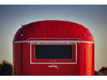 Vending trailer