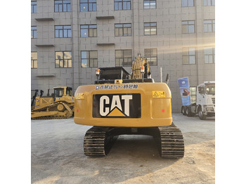 Excavator CATERPILLAR 320D: picture 5