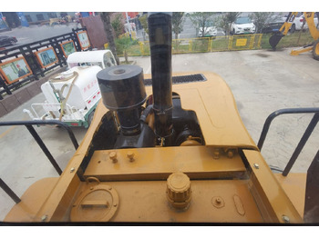 Wheel loader Caterpillar 966H: picture 5