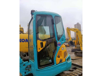 Mini excavator Kubota U35-5: picture 3