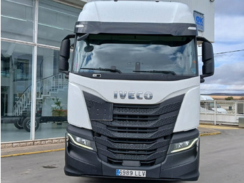 Tractor unit Cabeza Tractora IVECO 460 AUTOMATICO  INTARDER ADR: picture 2