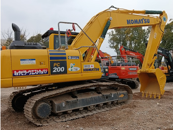 Crawler excavator KOMATSU PC200-8