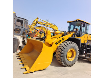 Wheel loader SDLG