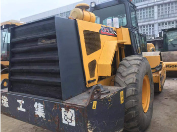Road roller XCMG XS263J