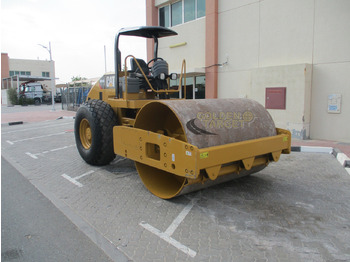 Road roller CATERPILLAR
