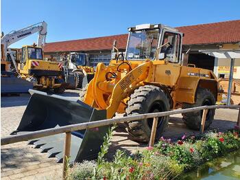 Wheel loader Liebherr L 521: picture 2