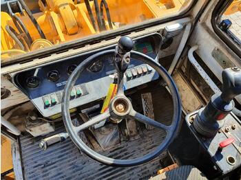 Wheel loader Liebherr L 521: picture 3