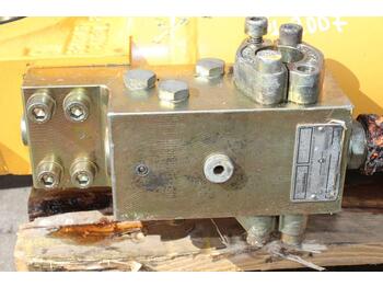 Hydraulic cylinder for Construction machinery Liebherr R 924 compact: picture 5 Hydraulic cylinder for Construction machinery Liebherr R 924 compact: picture 5