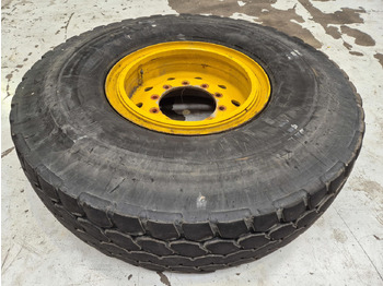 Wheel and tire package GROVE