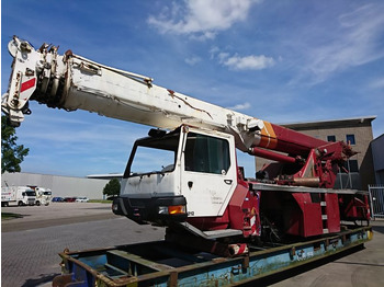 Mobile crane LIEBHERR LTM 1040-2.1