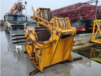 Loader crane Liebherr LTM 1300 luffing jib winch with frame: picture 3