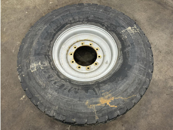Wheel and tire package LIEBHERR