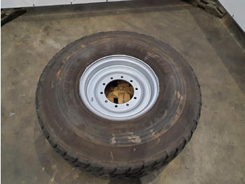 Wheel and tire package MICHELIN