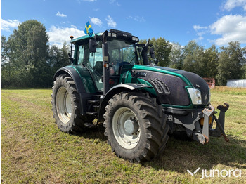 Farm tractor VALTRA T203