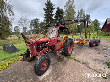 Farm tractor VOLVO