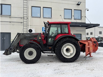 Farm tractor VALTRA M130