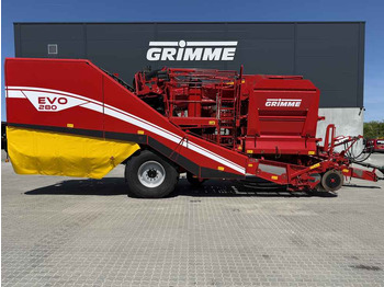 Harvester GRIMME