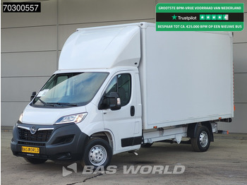 Box van OPEL