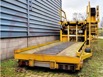 Aircraft cargo loader TREPEL