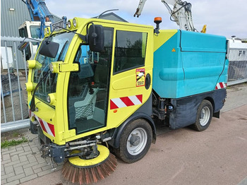 Road sweeper BUCHER