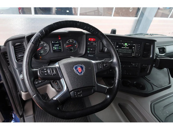 Tractor unit Scania P500 6x2/ FULL AIR/ HYDRAULIC/ LEATHER/ 2.950 WB/ DIFF LOCK/ SLIDE DISH: picture 2 Tractor unit Scania P500 6x2/ FULL AIR/ HYDRAULIC/ LEATHER/ 2.950 WB/ DIFF LOCK/ SLIDE DISH: picture 2