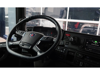 Tractor unit Scania P500 6x2/ FULL AIR/ HYDRAULIC/ LEATHER/ 2.950 WB/ DIFF LOCK/ SLIDE DISH: picture 5 Tractor unit Scania P500 6x2/ FULL AIR/ HYDRAULIC/ LEATHER/ 2.950 WB/ DIFF LOCK/ SLIDE DISH: picture 5