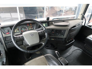Interior photo 1: Cable system truck Volvo FH 500 VDL HOOKLIFT 25T/ FULL AIR/ NL-TRUCK/ LIFT
