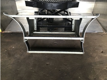 Cab and interior Liebherr Access Ladder: picture 5