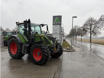 Farm tractor FENDT 516 Vario