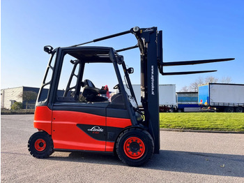 Electric forklift LINDE E