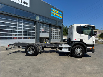 Cab chassis truck SCANIA P400 4x2 Chassis: picture 4