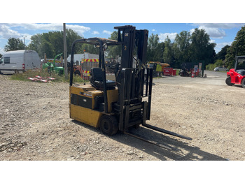 Electric forklift CATERPILLAR