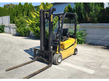 Electric forklift YALE