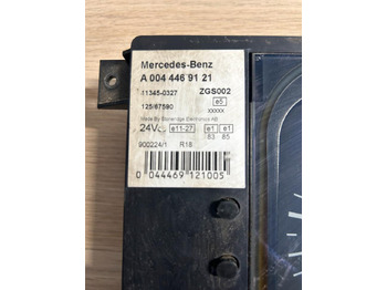 Dashboard for Truck Mercedes Benz Econic Kombiinstrument / Tacho A0044469121: picture 3