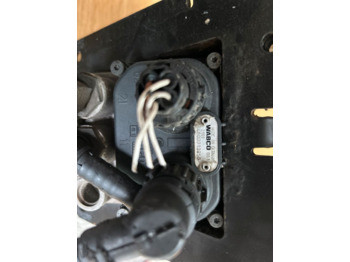 Brake valve for Truck Wabco Bremssteuerventil 4800010050: picture 3