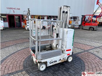Vertical mast lift GENIE