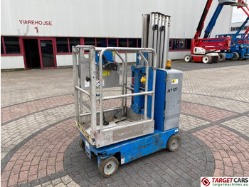 Vertical mast lift GENIE