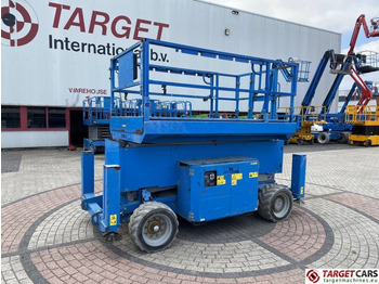 Scissor lift GENIE