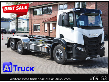 Hook lift truck IVECO X-WAY