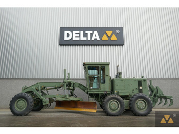 Grader CATERPILLAR