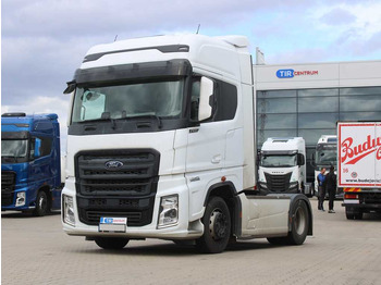 Tractor unit FORD