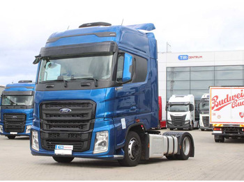 Tractor unit FORD