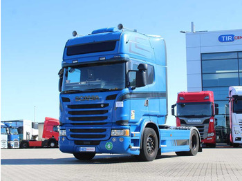 Tractor unit SCANIA R 490