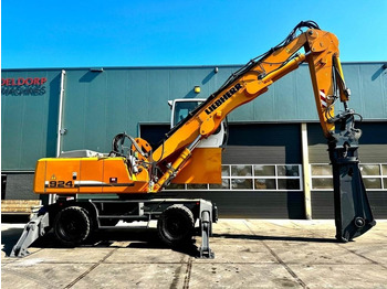 Waste/ Industry handler Liebherr A 924 C: picture 5