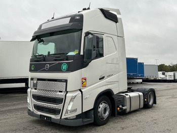 Tractor unit VOLVO FH 500